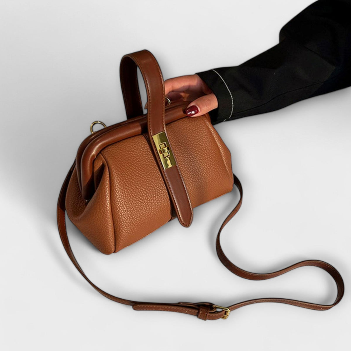 Maelis - Vintage-Style Crossbody Bag